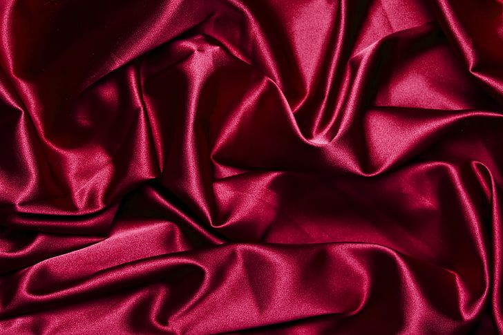 RED CLOTH FOLD